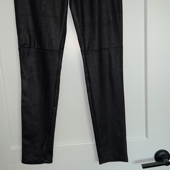 New Trouvé faux leather black leggings small sheen shimmer s high waist Nwt - Picture 2 of 5